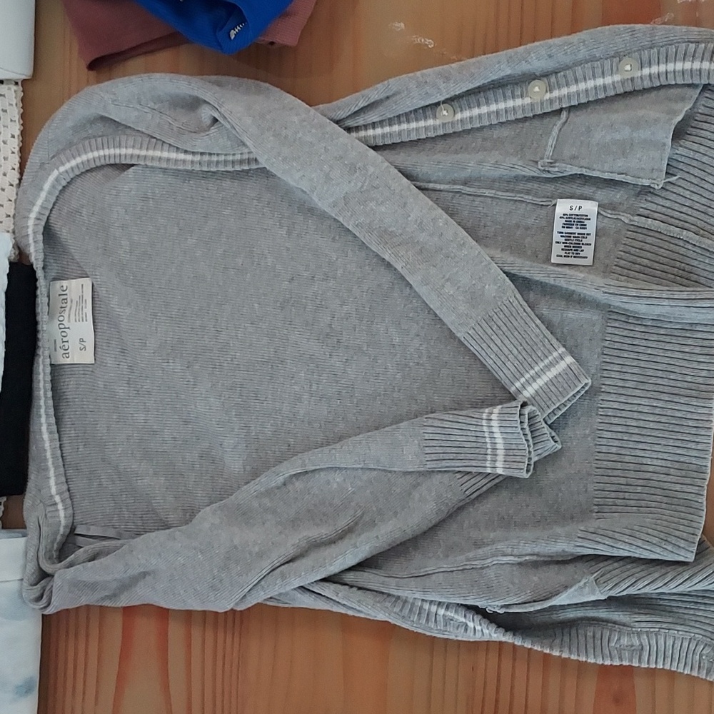 Clothes Box (7 Pieces, Ranges In All Sizes) - Picture 5 of 6